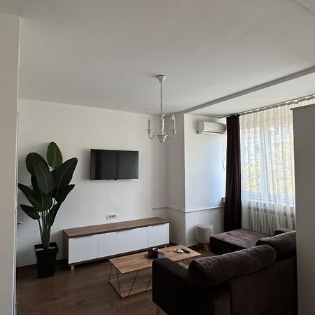 Mother Teresa Apartment Скопье Экстерьер фото