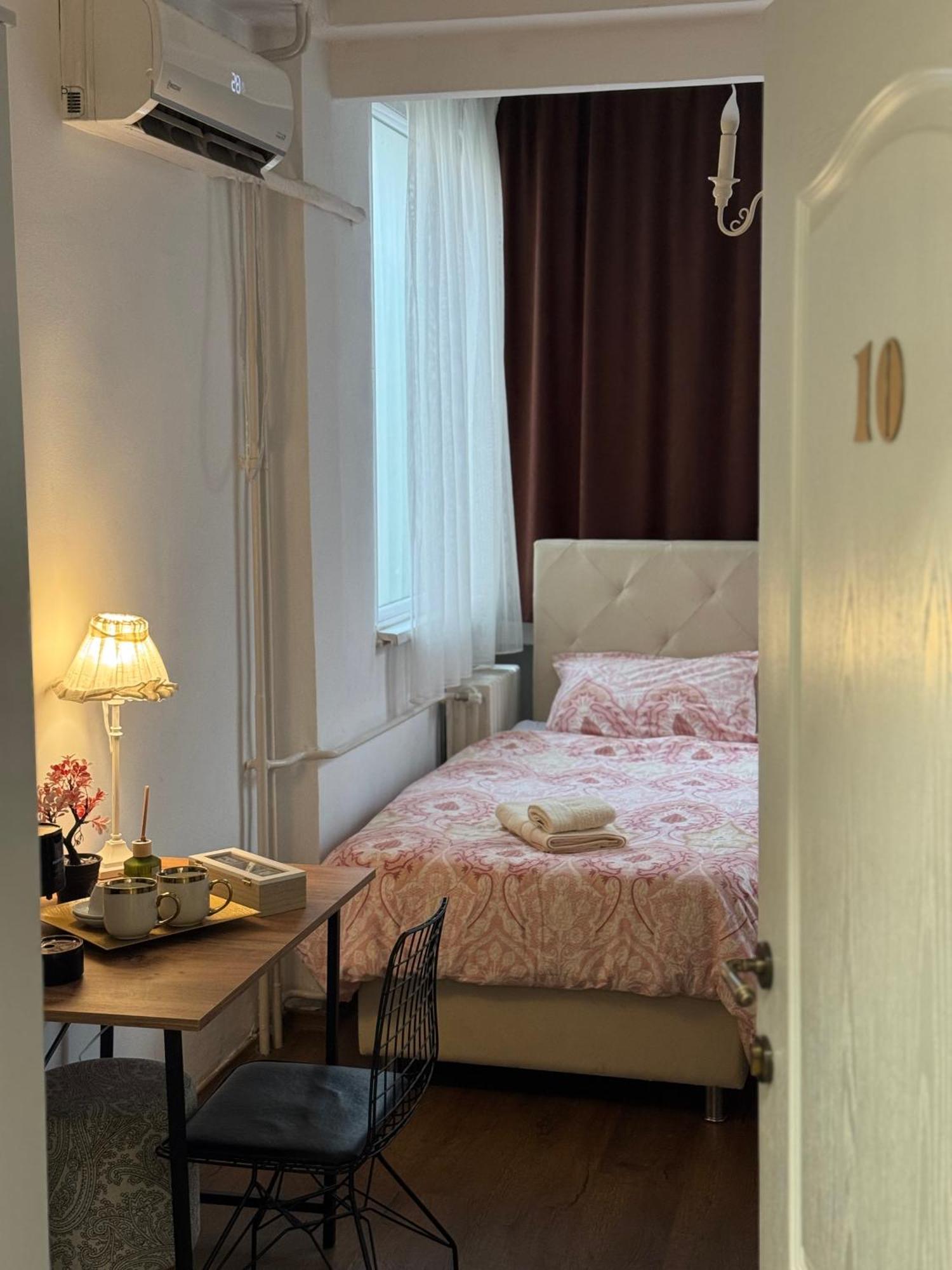 Mother Teresa Apartment Скопье Экстерьер фото